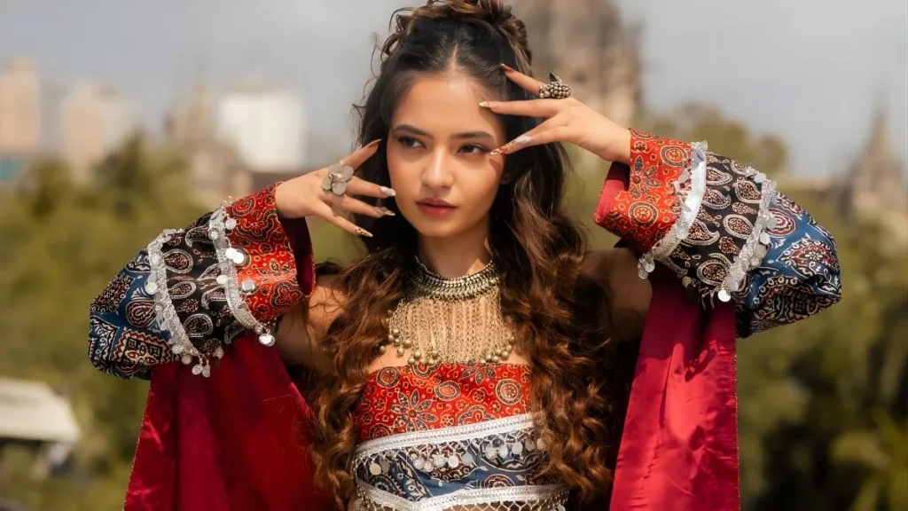 Anushka Sen Net Worth