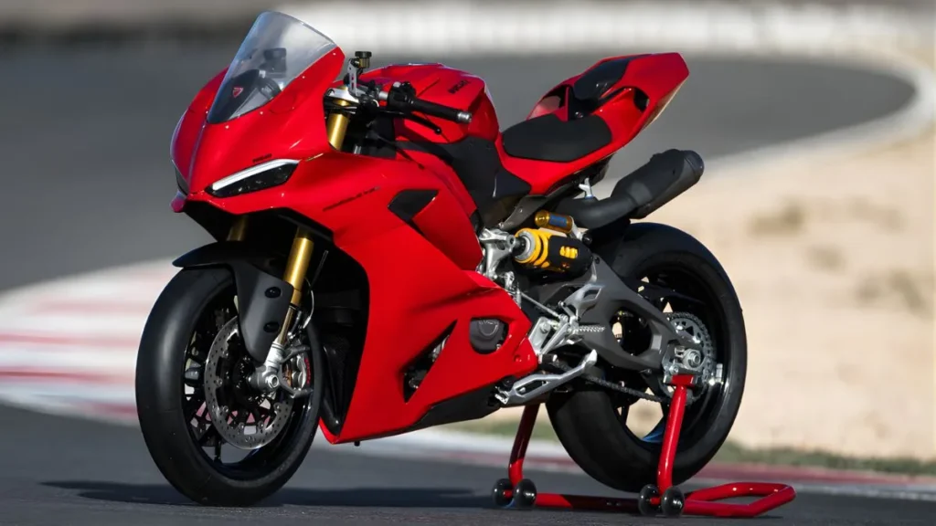 Ducati 2025 Panigale V2