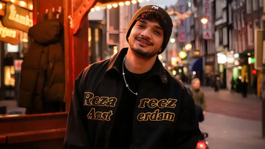 Munawar Faruqui Income